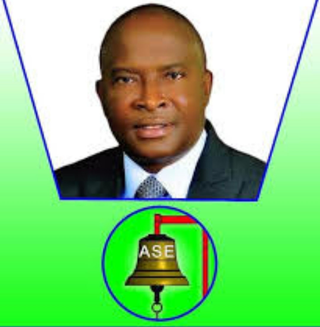 Le leader de ASE, Cholzer Chancy 