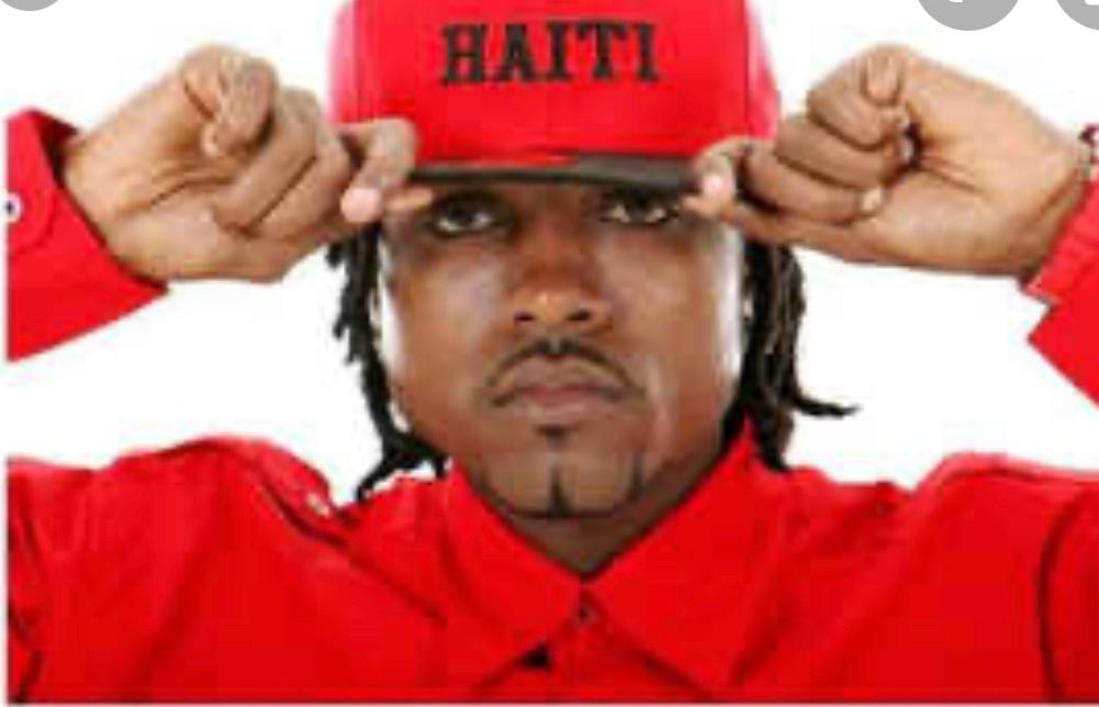 Le rappeur Izolan  