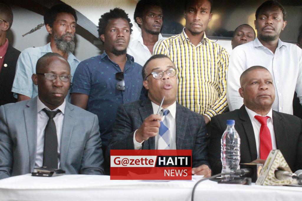 Entente en conférence de presse 