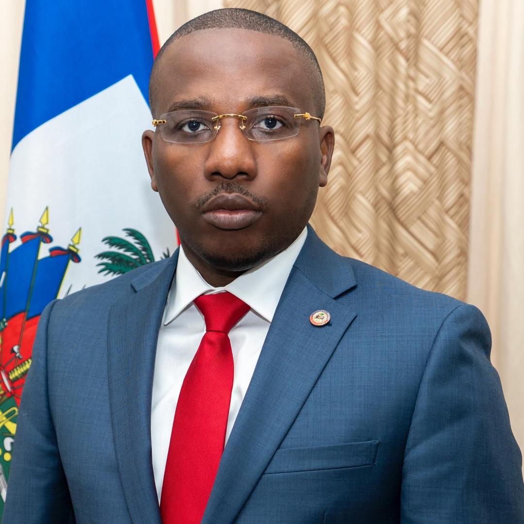 Ministre des affaires étrangères et des cultes