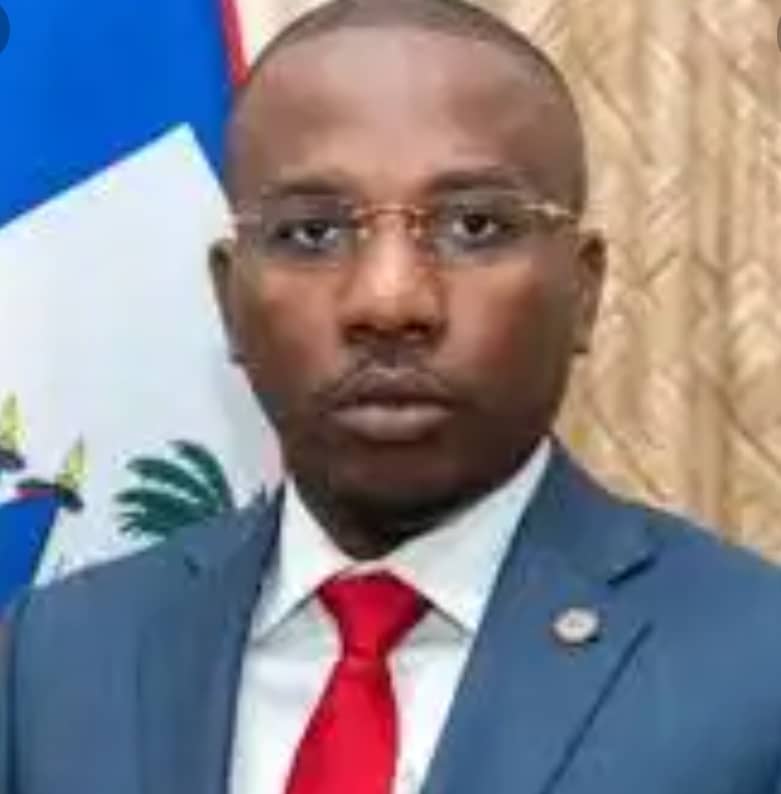 Le PM a.i Claude Joseph 