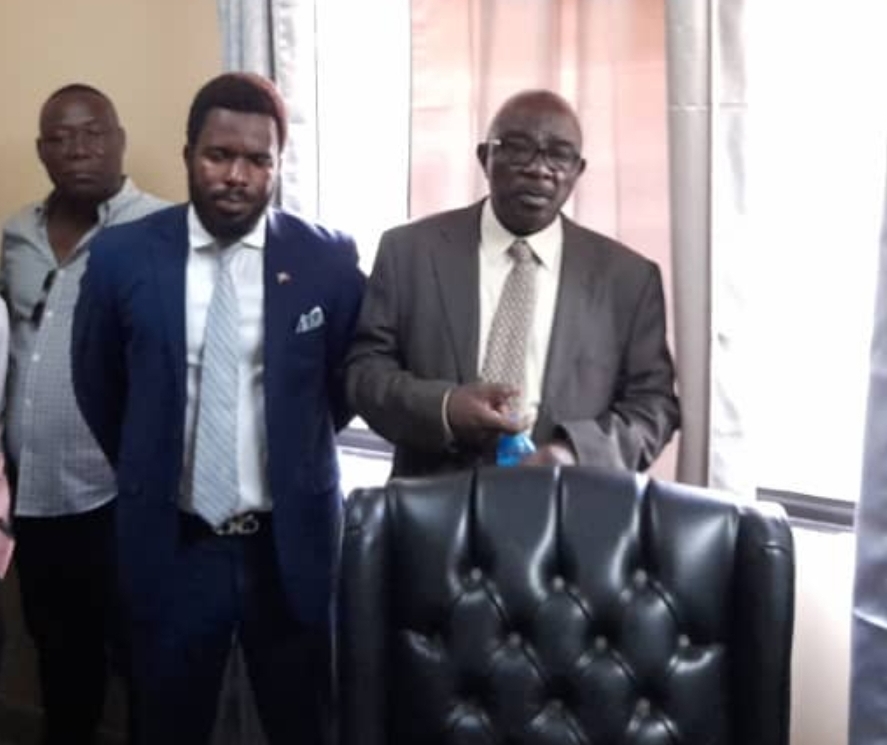 Directeur Général Germain Paulémon et son Adjoint 