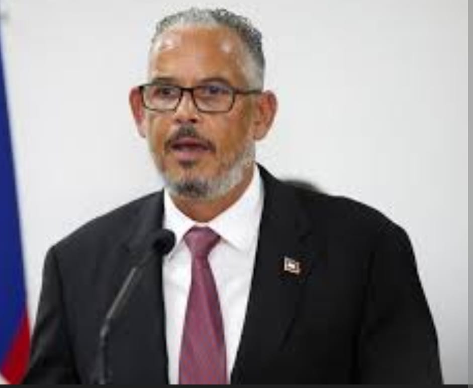 Alix Didier Fils-Aimé, premier ministre 