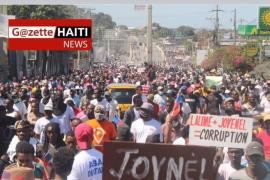 La foule sur la route de Delmas 