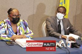 Le comité de normalisation en conférence 