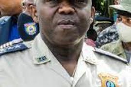 Le directeur général a.i de la PNH, Leon Charles
